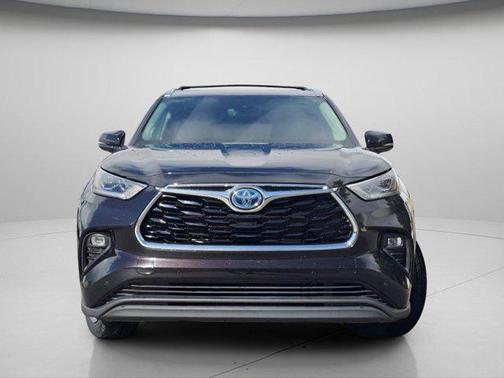 2022 Toyota Highlander Hybrid Limited