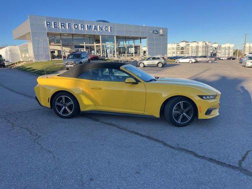 2024 Ford Mustang EcoBoost Premium