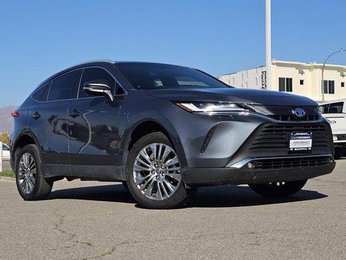 2023 Toyota Venza XLE