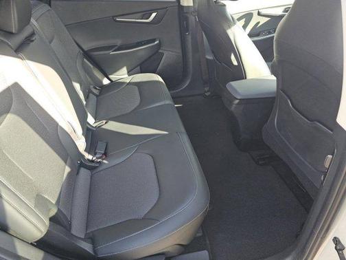 2024 Kia EV6 Light