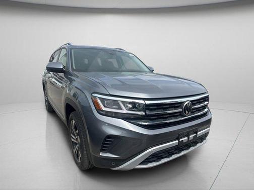 Platinum Gray Metallic 2022 Volkswagen Atlas 2.0T SEL