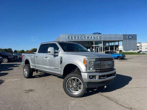 Ingot Silver 2017 Ford F-350 Platinum