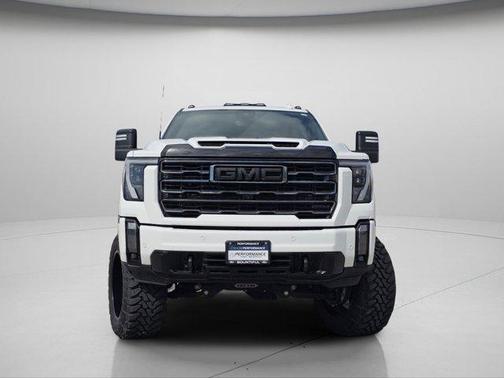 2024 GMC Sierra 2500 AT4