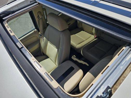 2007 Cadillac Escalade EXT Base