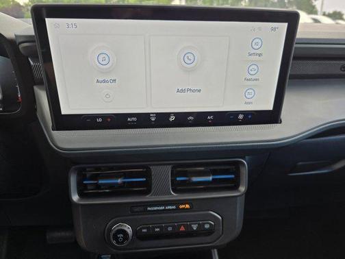 2025 Ford Maverick Lobo Standard