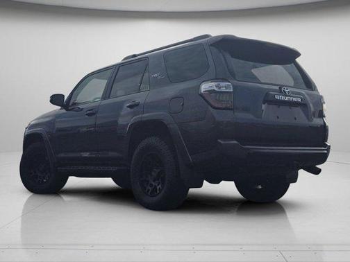 2021 Toyota 4Runner TRD Off Road