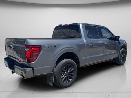 Carbonized Gray Metallic 2025 Ford F-150 Lariat