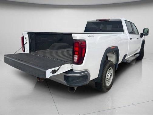 2023 GMC Sierra 2500 Pro