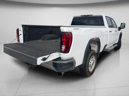 2023 GMC Sierra 2500 Pro