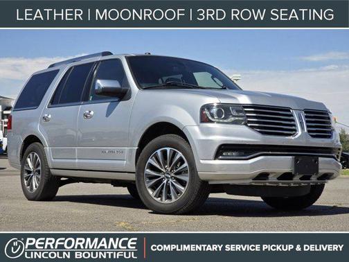 2017 Lincoln Navigator Select