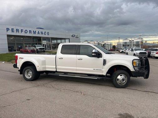 2017 Ford F-350 Lariat