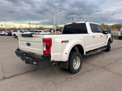 2017 Ford F-350 Lariat