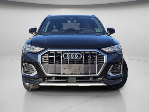 2022 Audi Q3 40 Premium