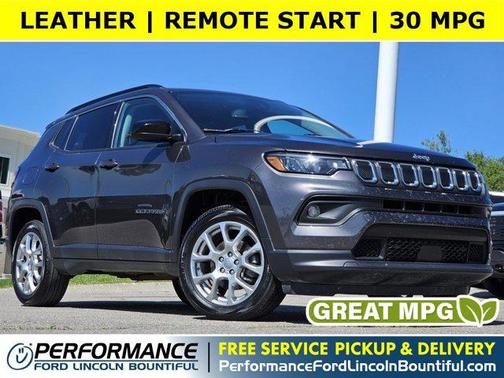 2022 Jeep Compass Latitude Lux