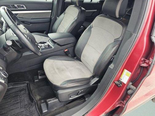 Ruby Red Metallic 2017 Ford Explorer XLT