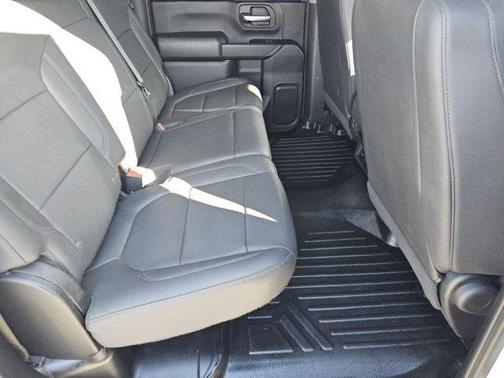 2023 GMC Sierra 2500 Base