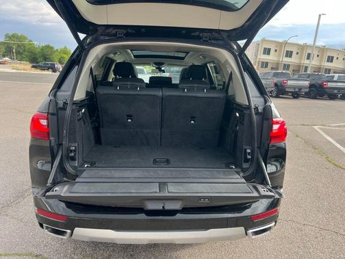 Jet Black 2020 BMW X7 xDrive40i