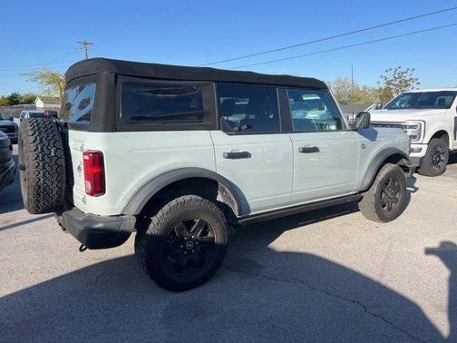 2021 Ford Bronco Black Diamond