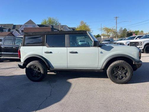 2021 Ford Bronco Black Diamond
