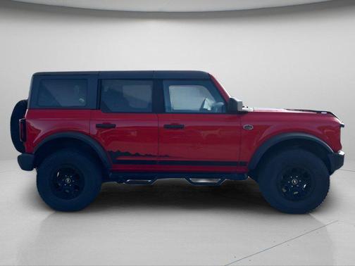 Race Red 2023 Ford Bronco Wildtrak