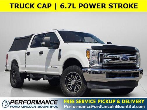 Oxford White 2017 Ford F-250 XLT