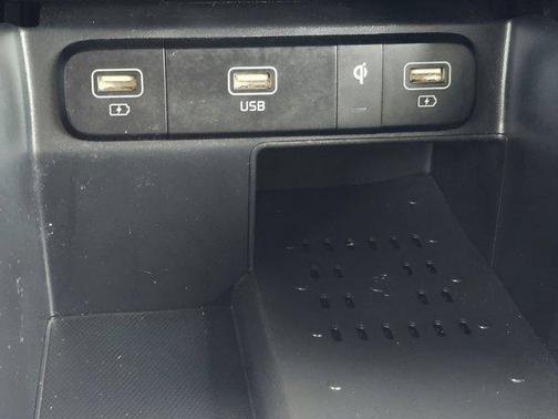 2022 Kia Sorento Plug-In Hybrid SX Prestige