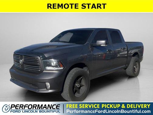 Granite Crystal Metallic Clearcoat 2016 RAM 1500 Sport