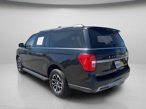 Black Metallic 2024 Ford Expedition XLT