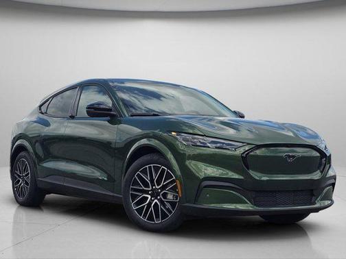 Eruption Green Metallic 2026 Ford Mustang Mach-E Premium