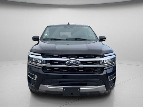 Black Metallic 2024 Ford Expedition Limited