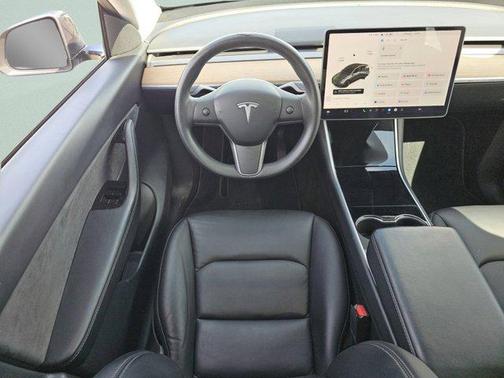 2020 Tesla Model Y Performance