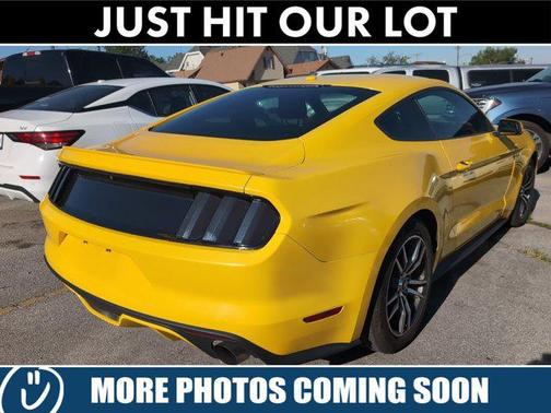 2016 Ford Mustang EcoBoost Premium
