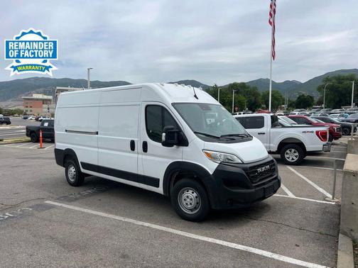 Bright White Clearcoat 2023 RAM ProMaster 2500 High Roof