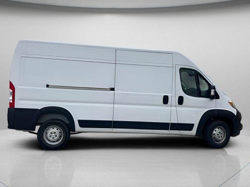 Bright White Clearcoat 2023 RAM ProMaster 2500 High Roof