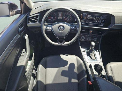 Black Uni 2020 Volkswagen Jetta 1.4T SE
