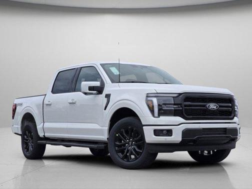 Star White Metallic TC 2026 Ford F-150 Lariat