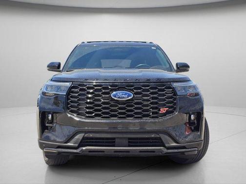 Black Metallic 2025 Ford Explorer ST-Line