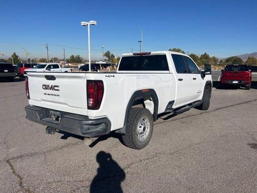 2023 GMC Sierra 2500 Base