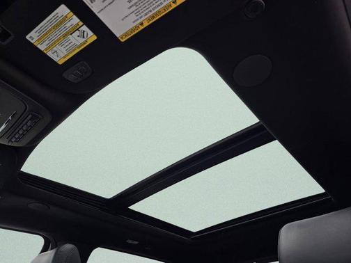 Star White Metallic Tri-Coat 2026 Ford F-350 Platinum