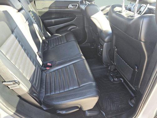 2018 Jeep Grand Cherokee Sterling Edition