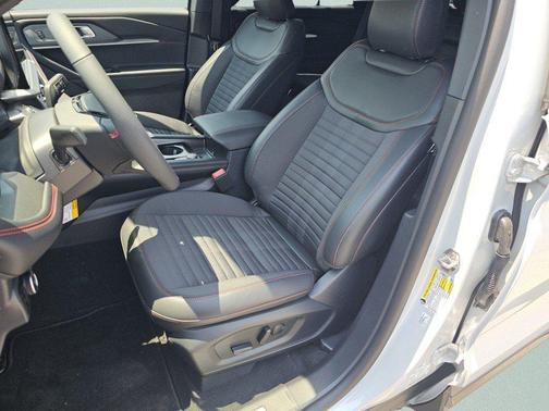 Space White Metallic 2026 Ford Explorer ST-Line