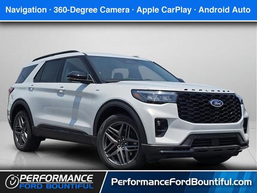 Space White Metallic 2026 Ford Explorer ST-Line