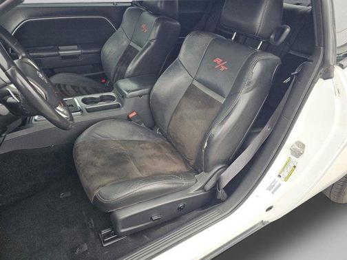 Bright White Clearcoat 2014 Dodge Challenger R/T