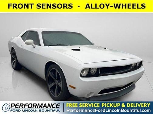 Bright White Clearcoat 2014 Dodge Challenger R/T