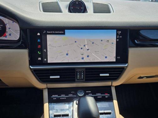 2022 Porsche Cayenne Base