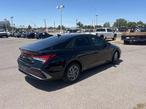 2025 Hyundai ELANTRA HEV Blue