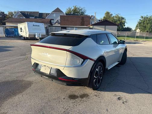 Glacier 2024 Kia EV6 Wind