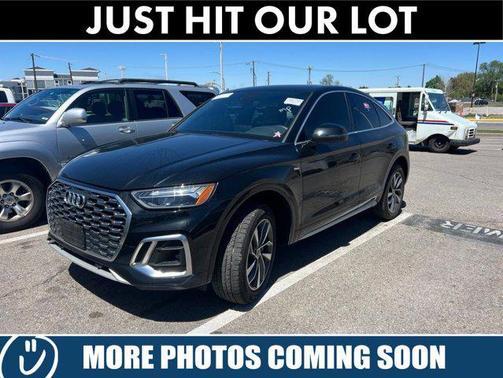 Black Metallic 2022 Audi Q5 45 S line Premium