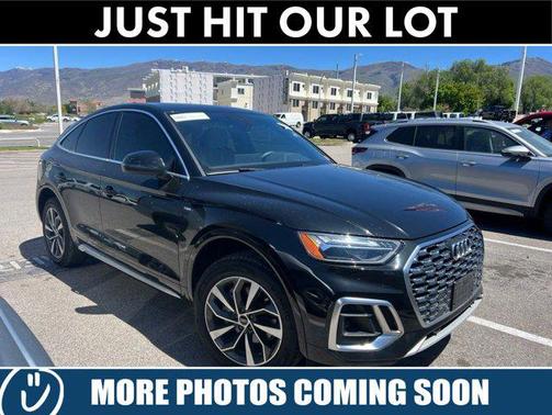Black Metallic 2022 Audi Q5 45 S line Premium