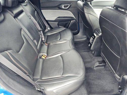 2023 Jeep Compass Latitude Lux